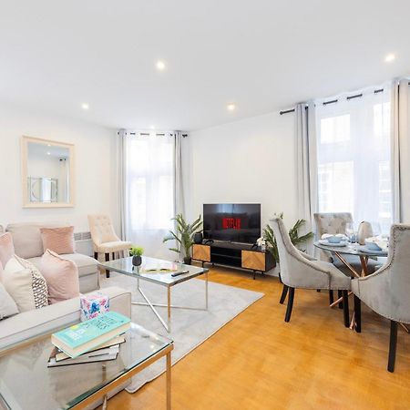 Block Of Apartments In Croydon ,Long Stays , Weekly & Monthly Offers , Contractors , Relocations , Leisure & Family Stays Экстерьер фото