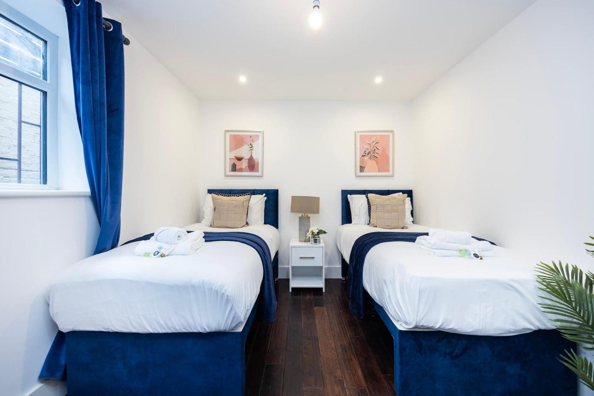 Block Of Apartments In Croydon ,Long Stays , Weekly & Monthly Offers , Contractors , Relocations , Leisure & Family Stays Экстерьер фото