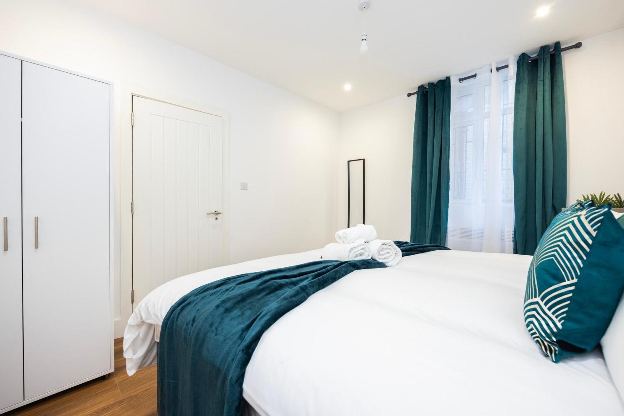 Block Of Apartments In Croydon ,Long Stays , Weekly & Monthly Offers , Contractors , Relocations , Leisure & Family Stays Экстерьер фото